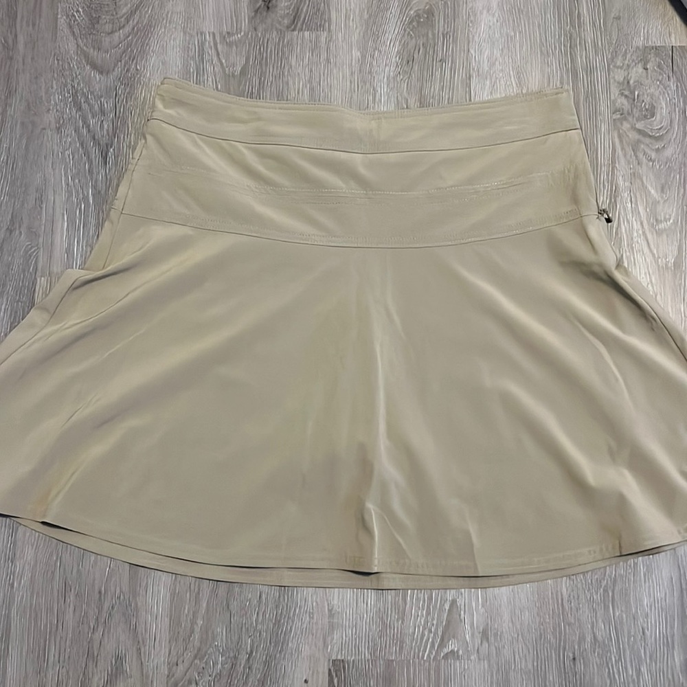 Athleta skirt 🤎. Size 10